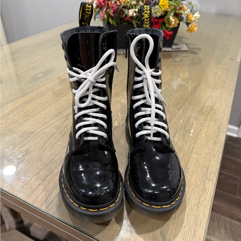 Dr. Martens (Woman’s ) - Picture 7 of 8